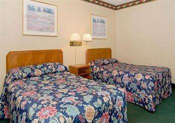 Budget Inn New Cumberland-Harrisburg-Hershey-York Exterior foto